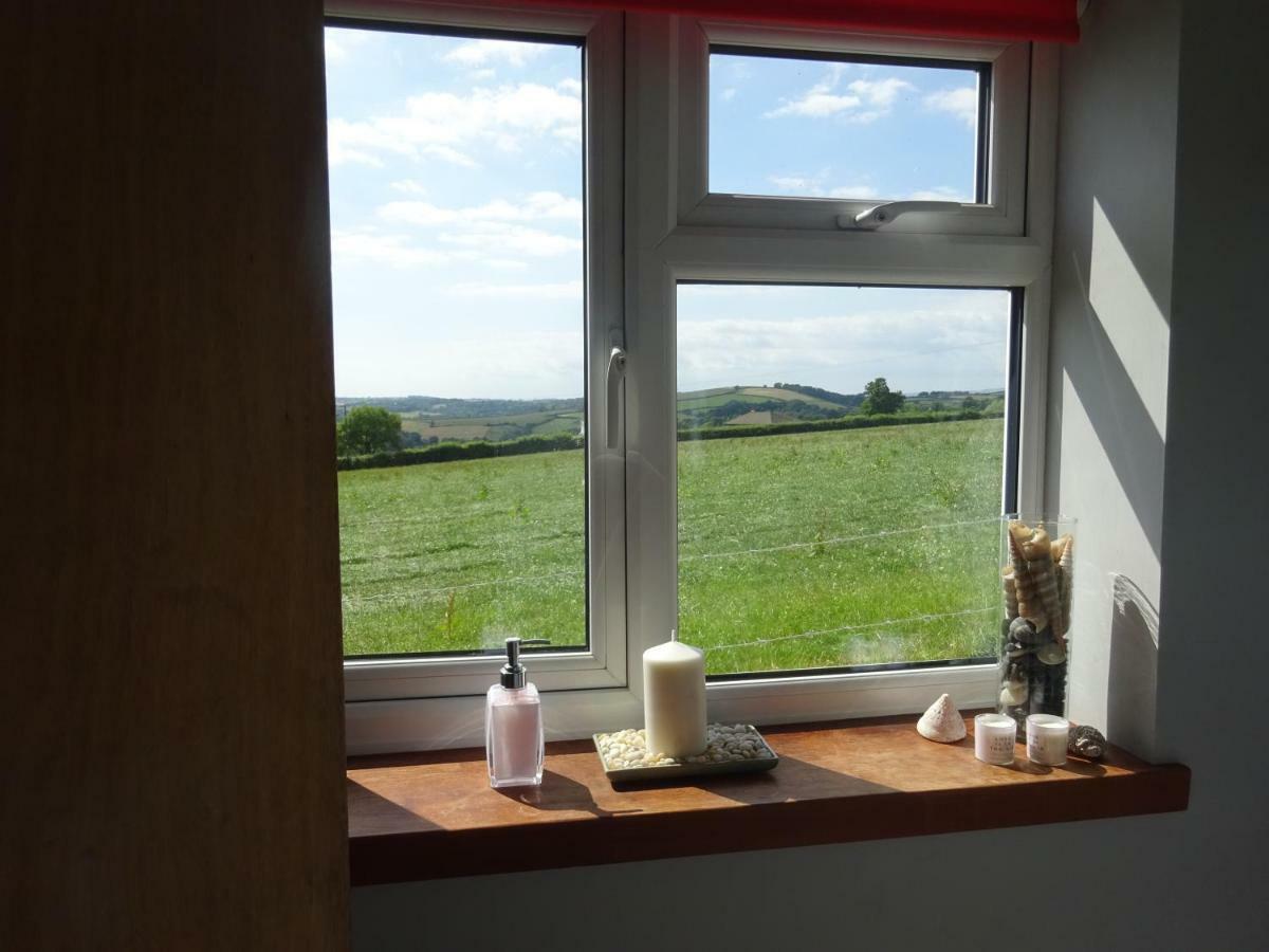 Little Trenoweth, Apartment With Rural Country Views Near 索尔塔什 外观 照片